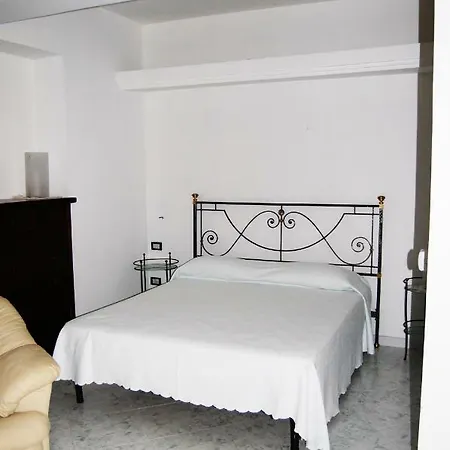 Apartment Ippolytos - Monolocale Nel Cilento *